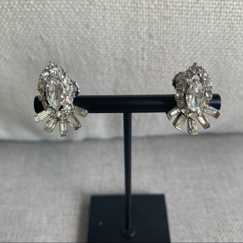 Coro Vintage Art Deco Style Screw-on Earrings
